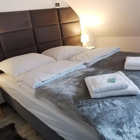 Apartamenty Majowka Kladsko Exteriér fotografie